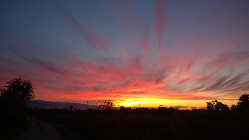 Appartamenti Vacanze Mareemare Capo dʼOrlando Dış mekan fotoğraf